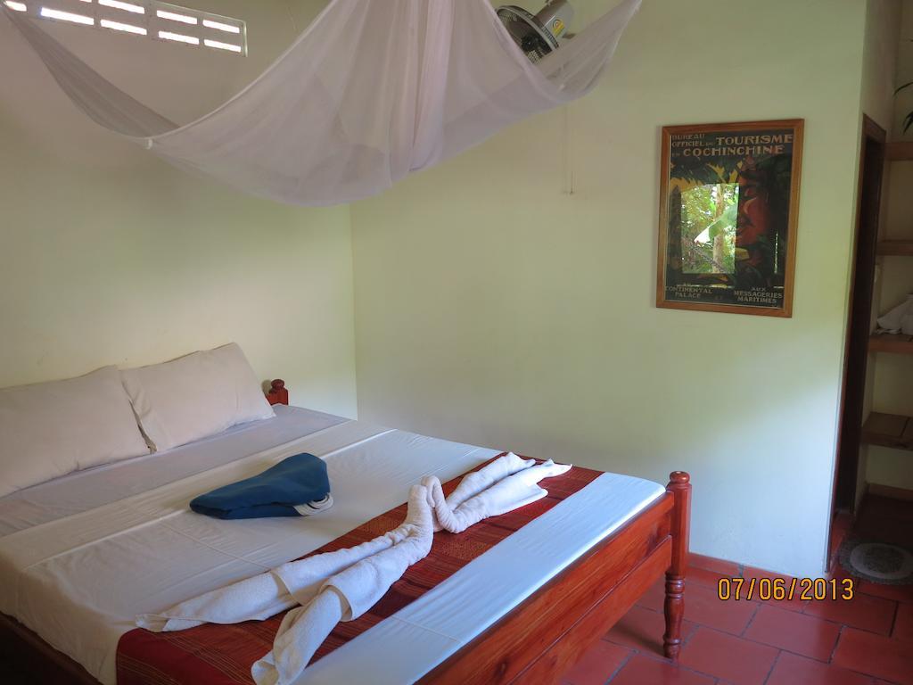 Botanica Hotell Kep Eksteriør bilde