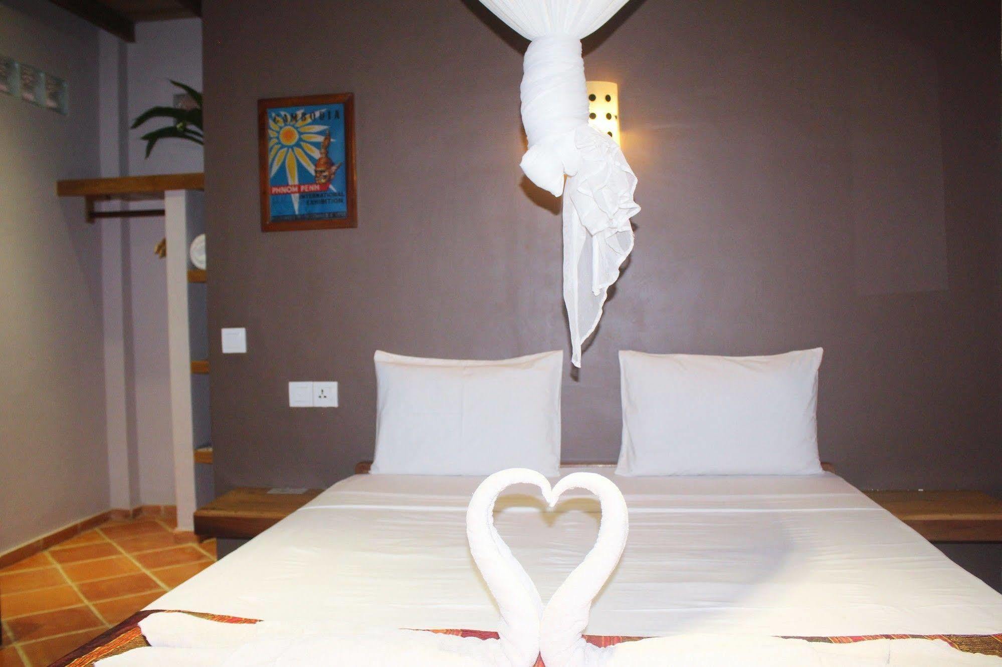 Botanica Hotell Kep Eksteriør bilde