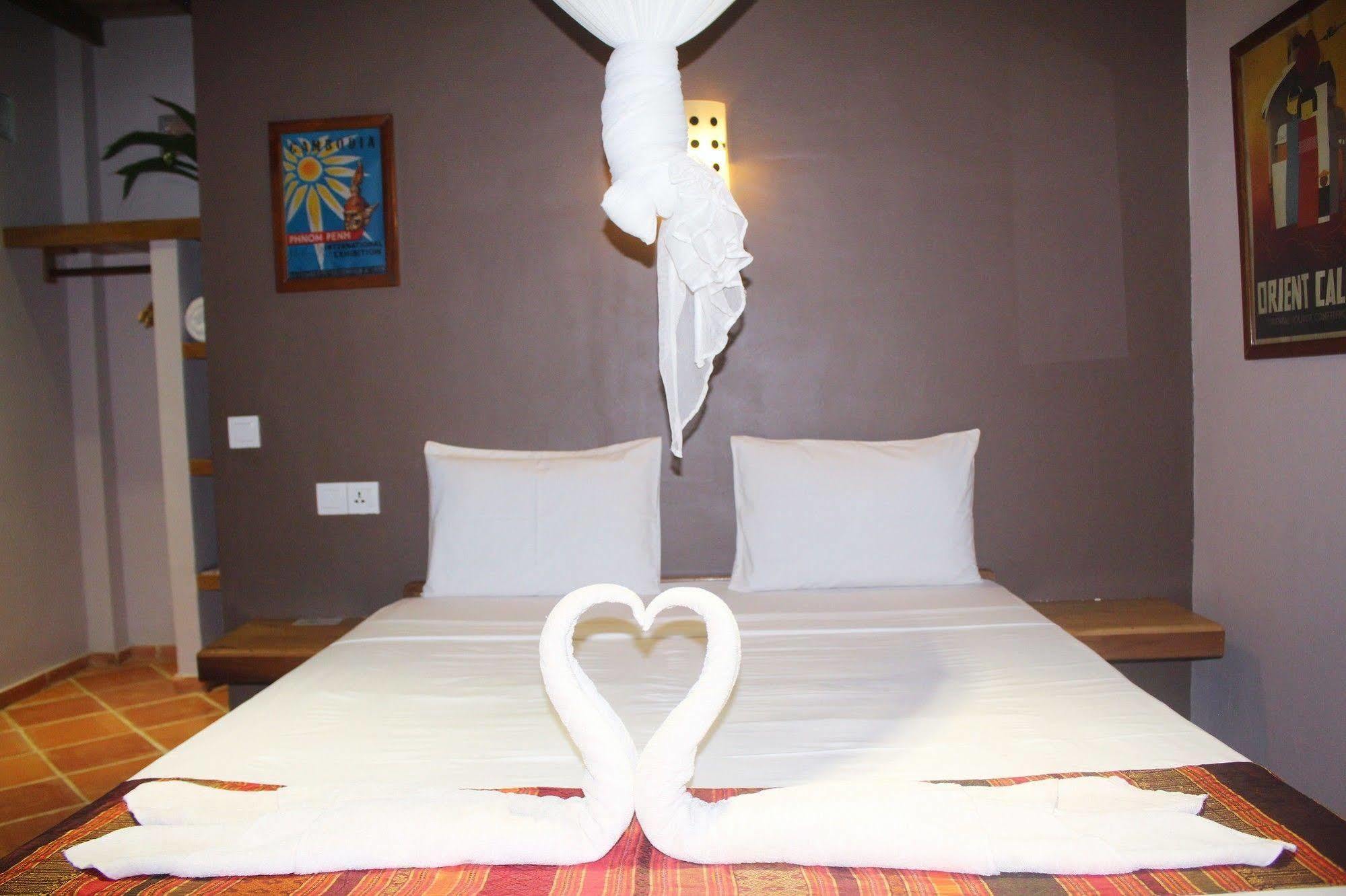 Botanica Hotell Kep Eksteriør bilde