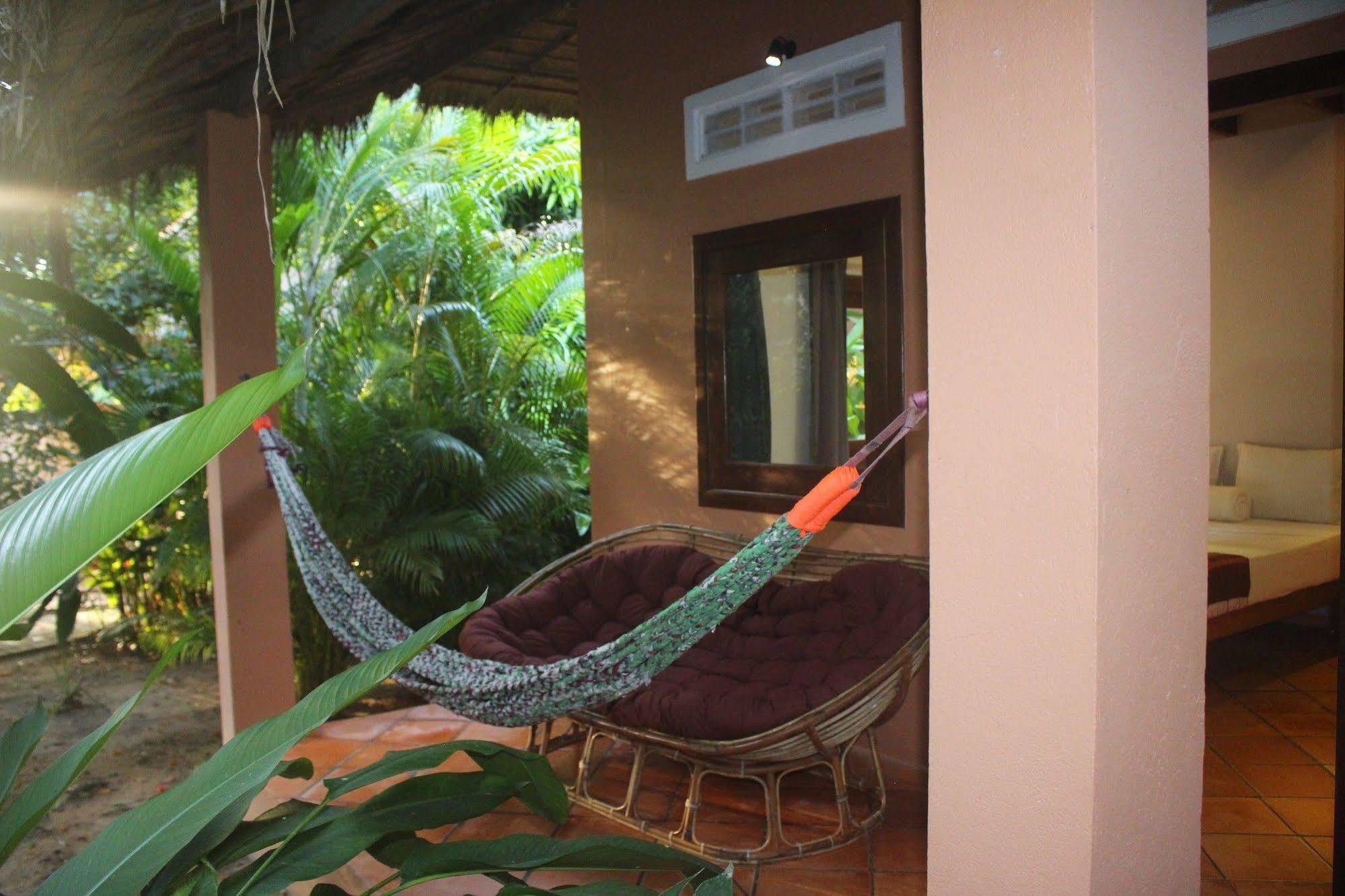 Botanica Hotell Kep Eksteriør bilde