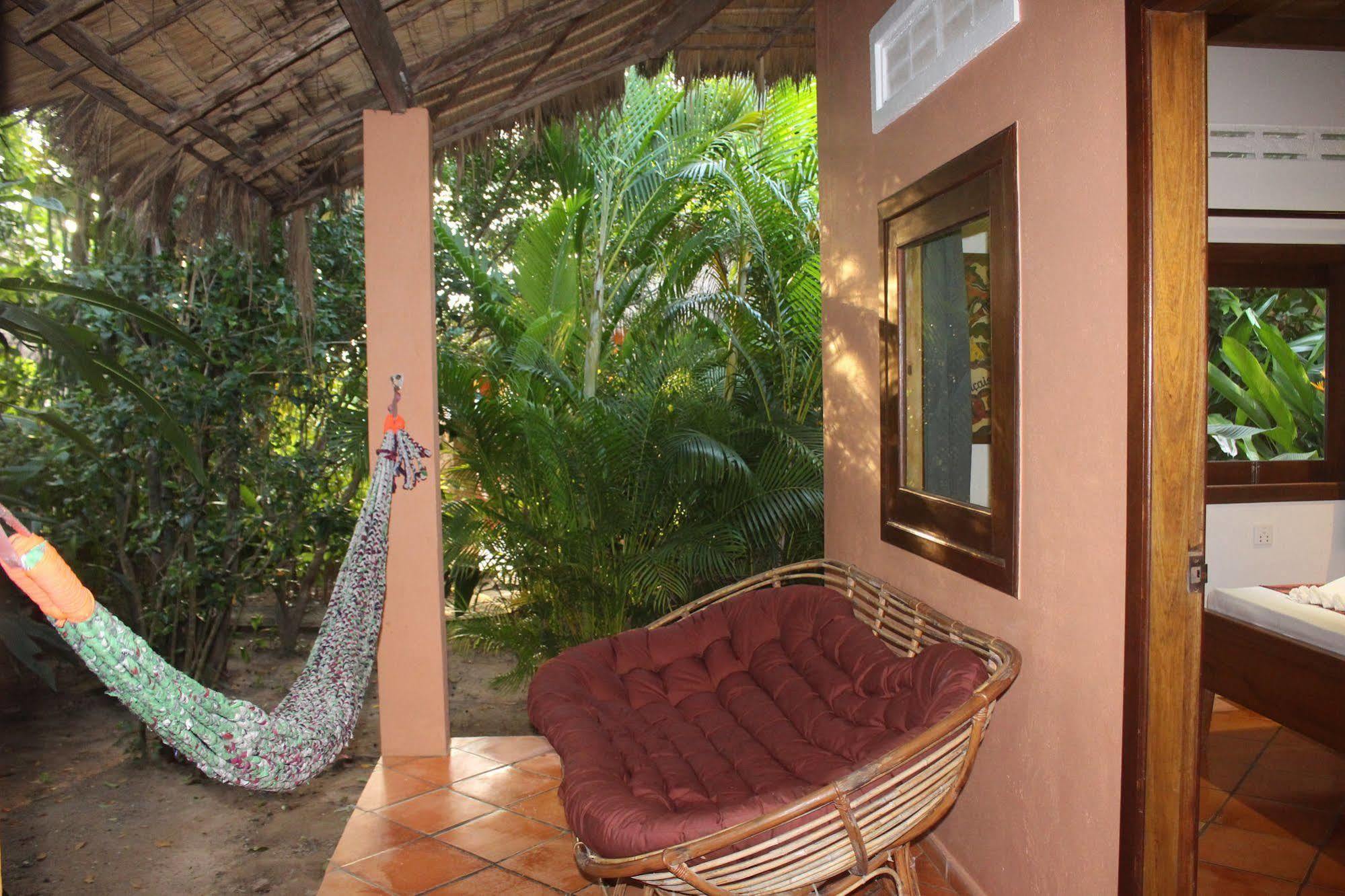 Botanica Hotell Kep Eksteriør bilde