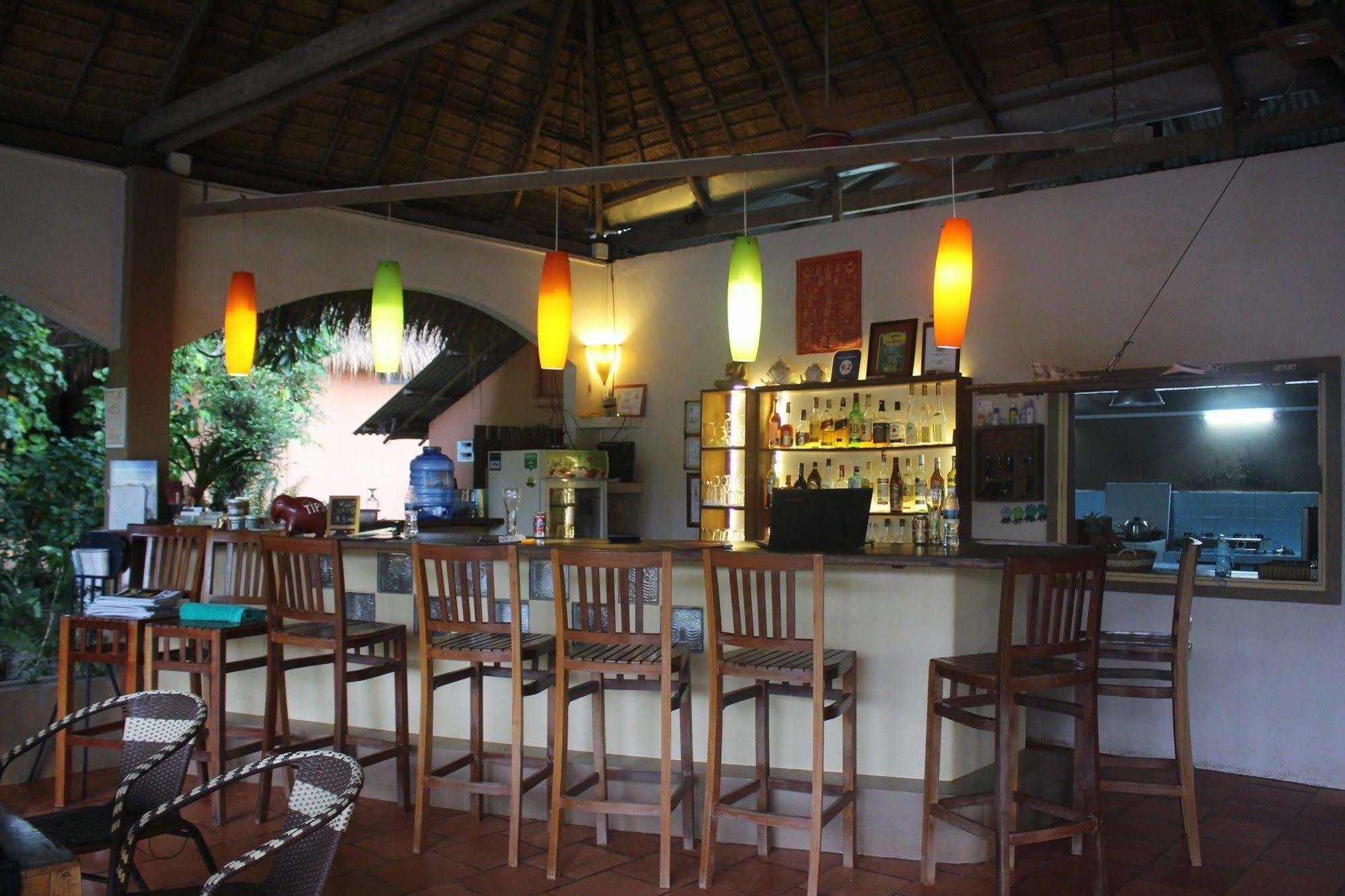 Botanica Hotell Kep Eksteriør bilde