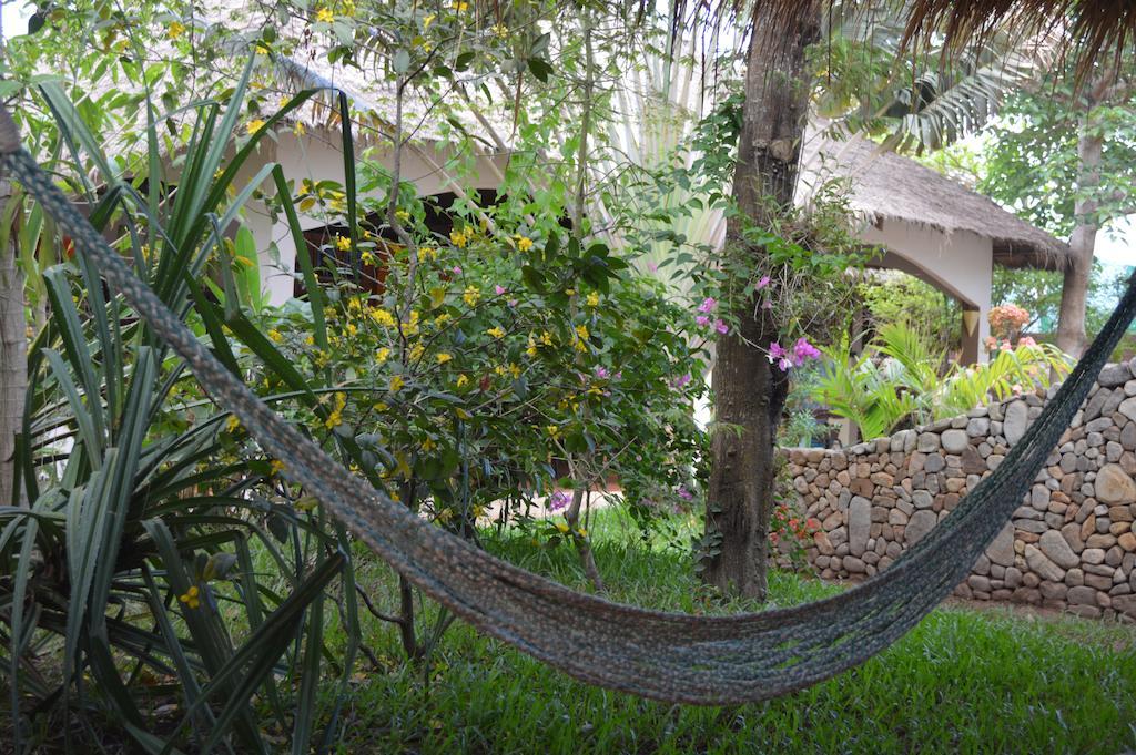 Botanica Hotell Kep Eksteriør bilde